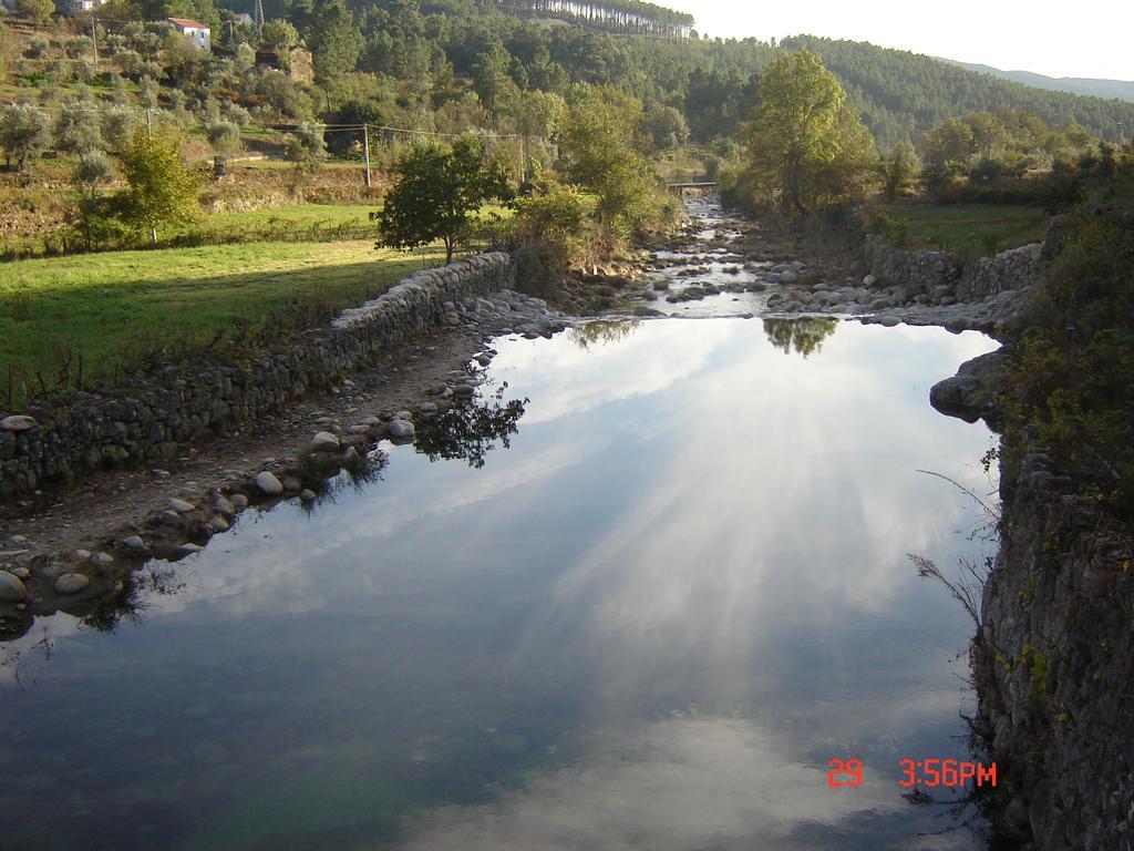 Casa Do Adro - Serra Da Estrela Cortes do Meio Exterior foto